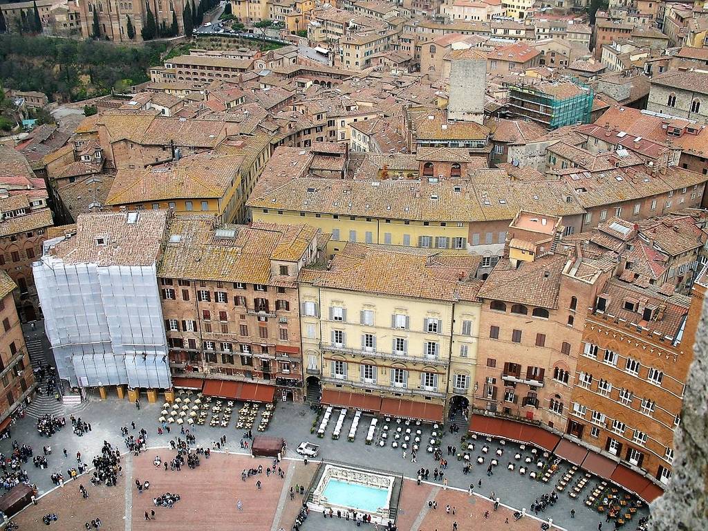 O que fazer em Siena na Toscana, Conhecer a Piazza del Campo