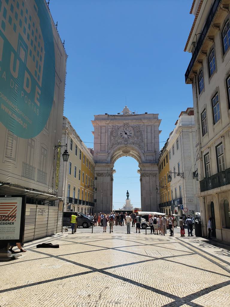Rua Augusta e seu lindo arco em Lisboa