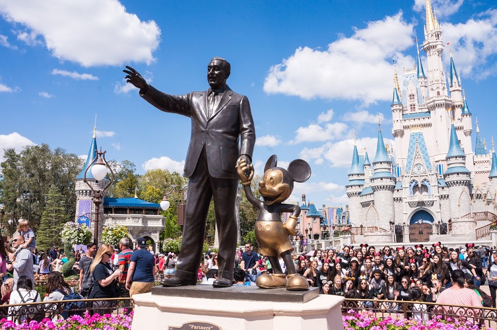 Trabalhar na Disney: ganhe dinheiro e se divirta nos parques