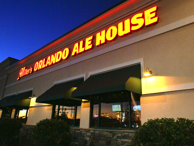 Top 10 onde comer em Orlando Millers Ale House
